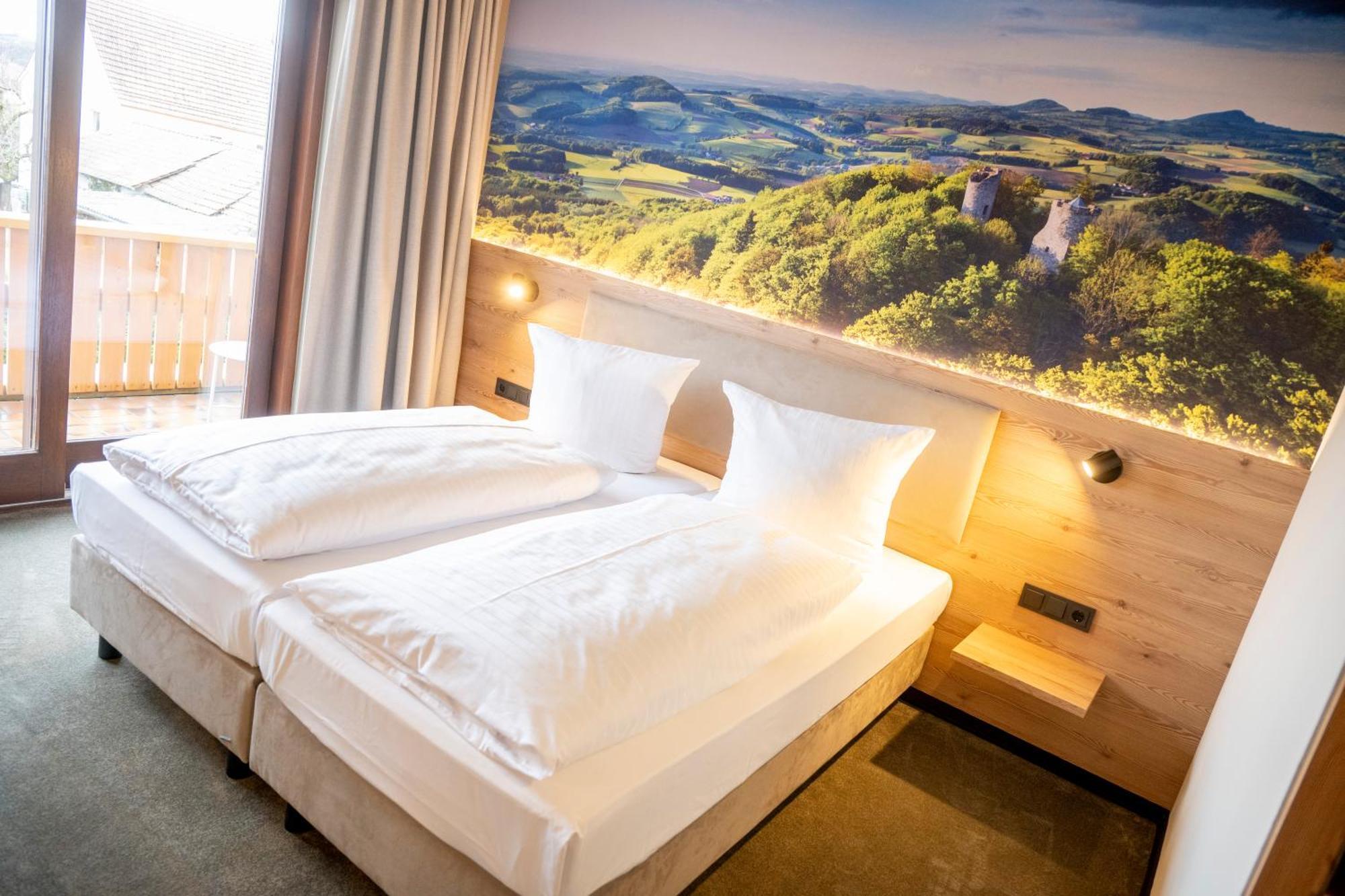 Hotel Berghof Petersberg  Exterior photo